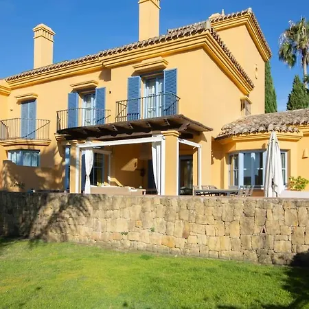 - El Jardin De Golf * Sotogrande