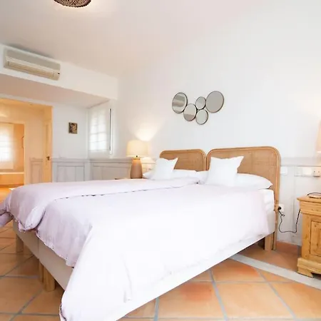 - El Jardin De Golf Sotogrande